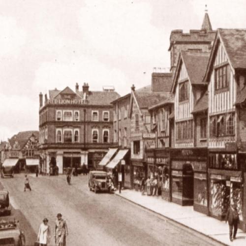 View of High Street/ Peahen junction looking towards the Red Lion Hotel & George Street, c.1938