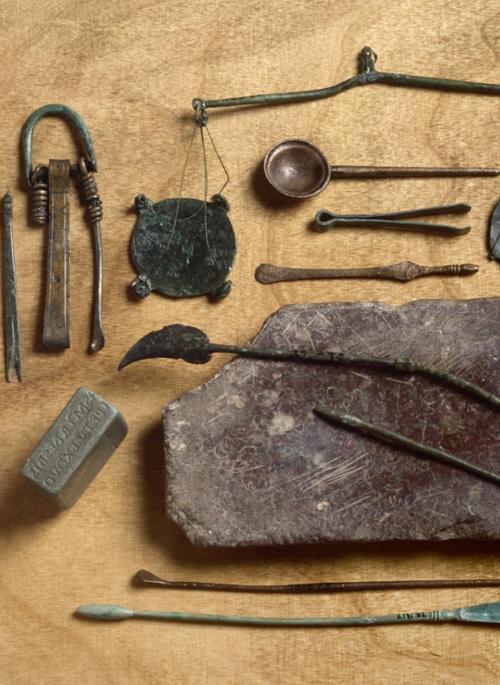 Image of roman utensils used for keeping clean