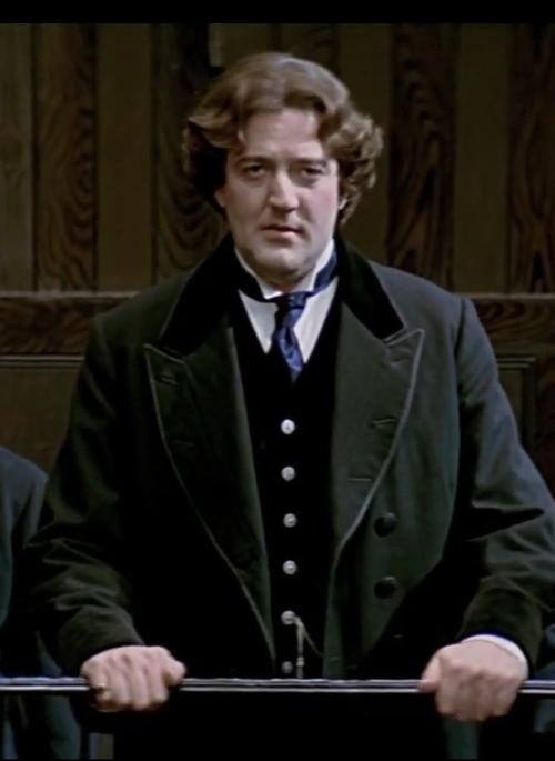 Stephen Fry as Oscar Wilde in the 1997 film Wilde